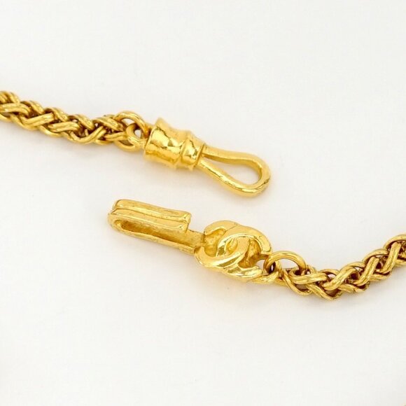 CHANEL CC Logo Flower Filigree Cross Charm Necklace 19" Gold Tone 95A Auth #8379 - Picture 6 of 6